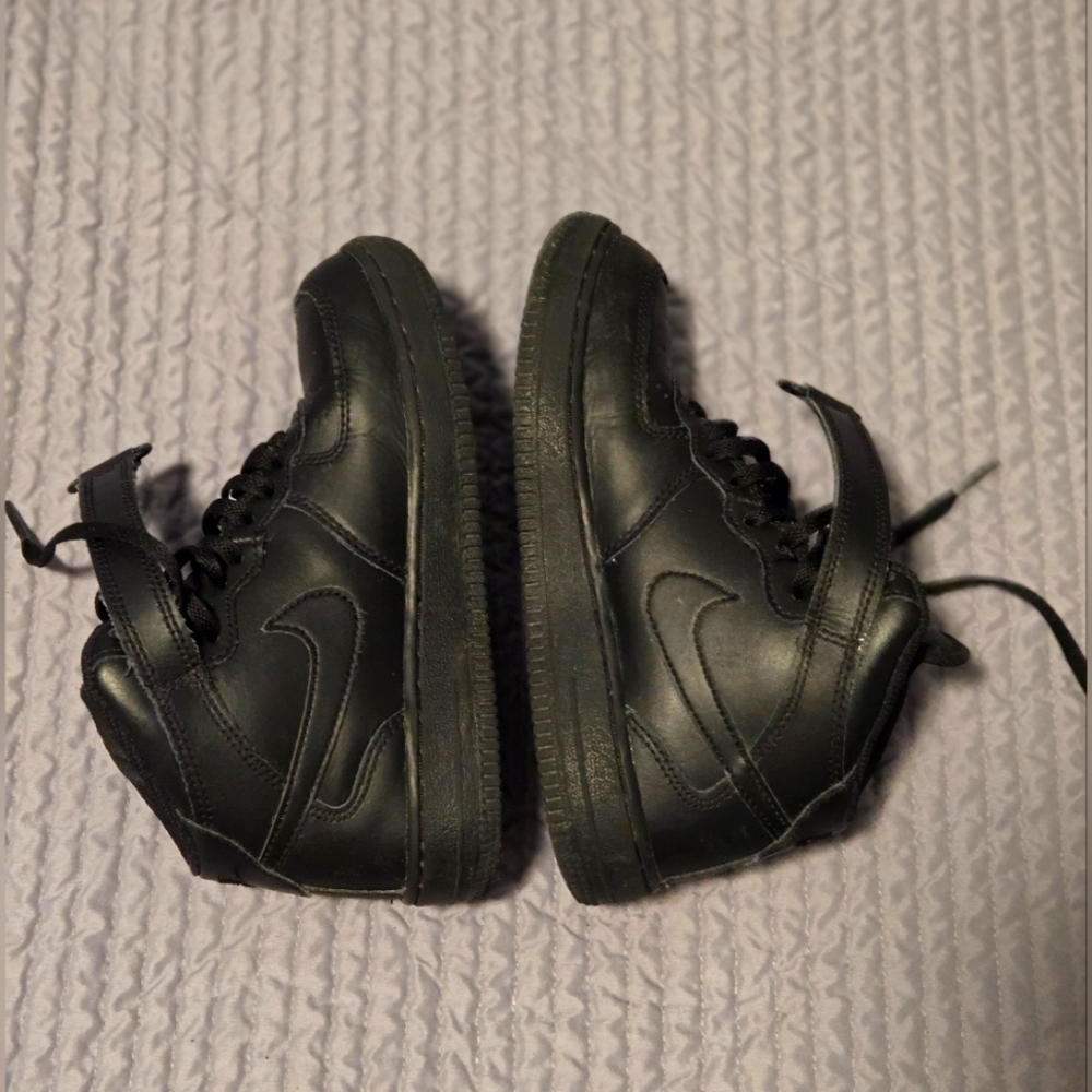 Nike Black on Black Air Force 1 Mid Boys Size 1Y EUC
